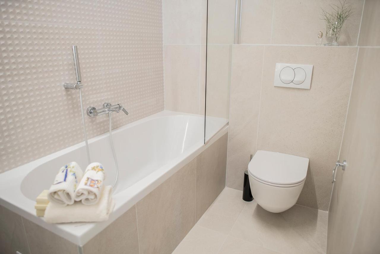 Apartments Villa Ladini Split Extérieur photo