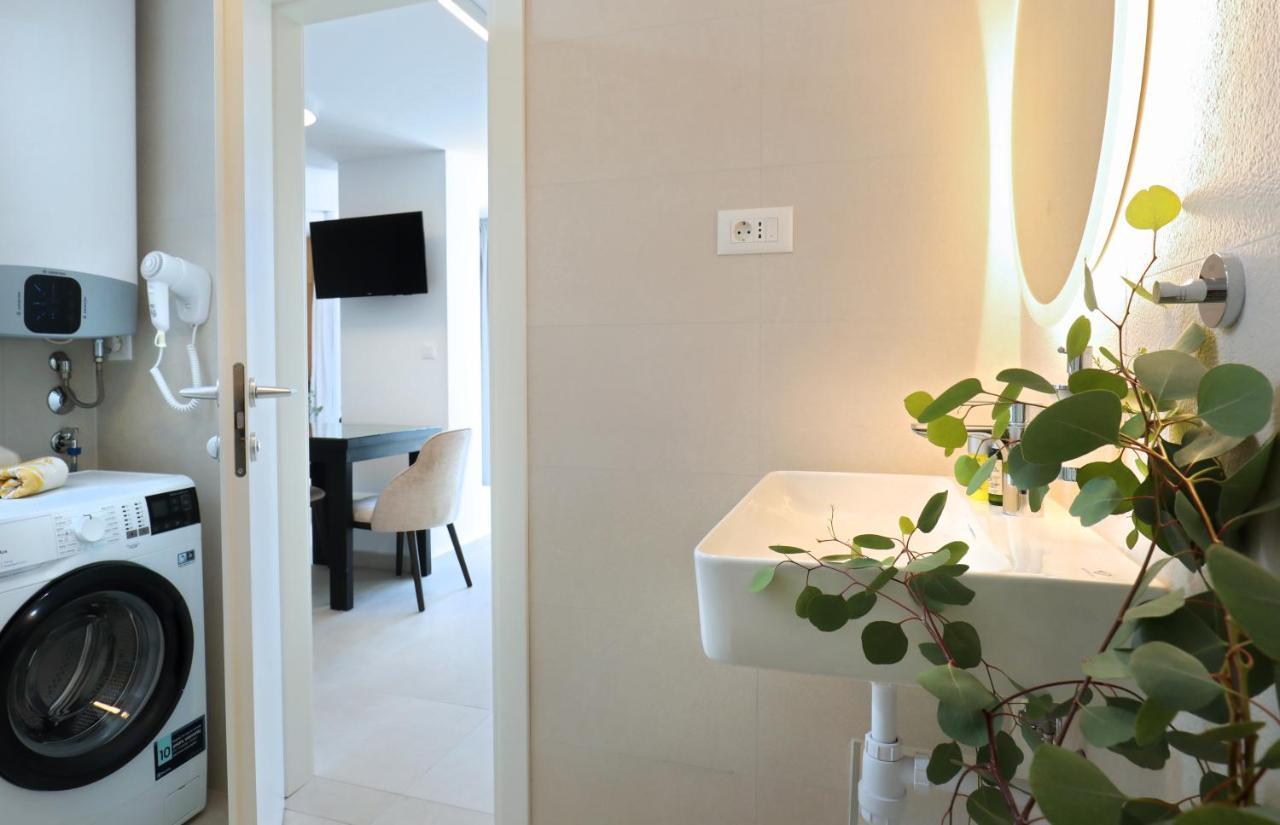 Apartments Villa Ladini Split Extérieur photo