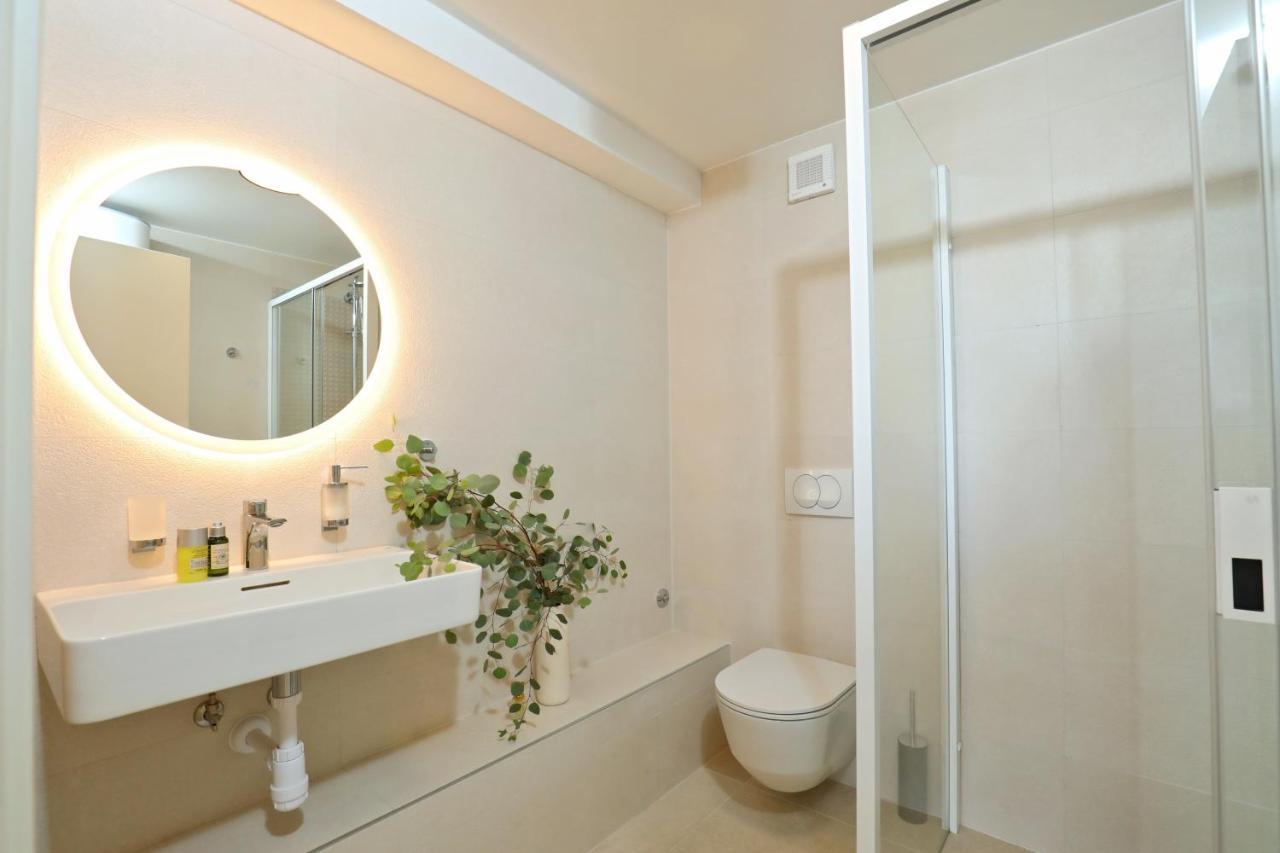 Apartments Villa Ladini Split Extérieur photo